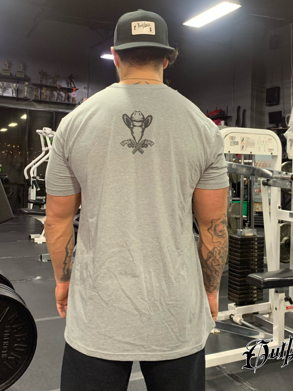 Outlaw Fitted Tee - Outlaw Supplements