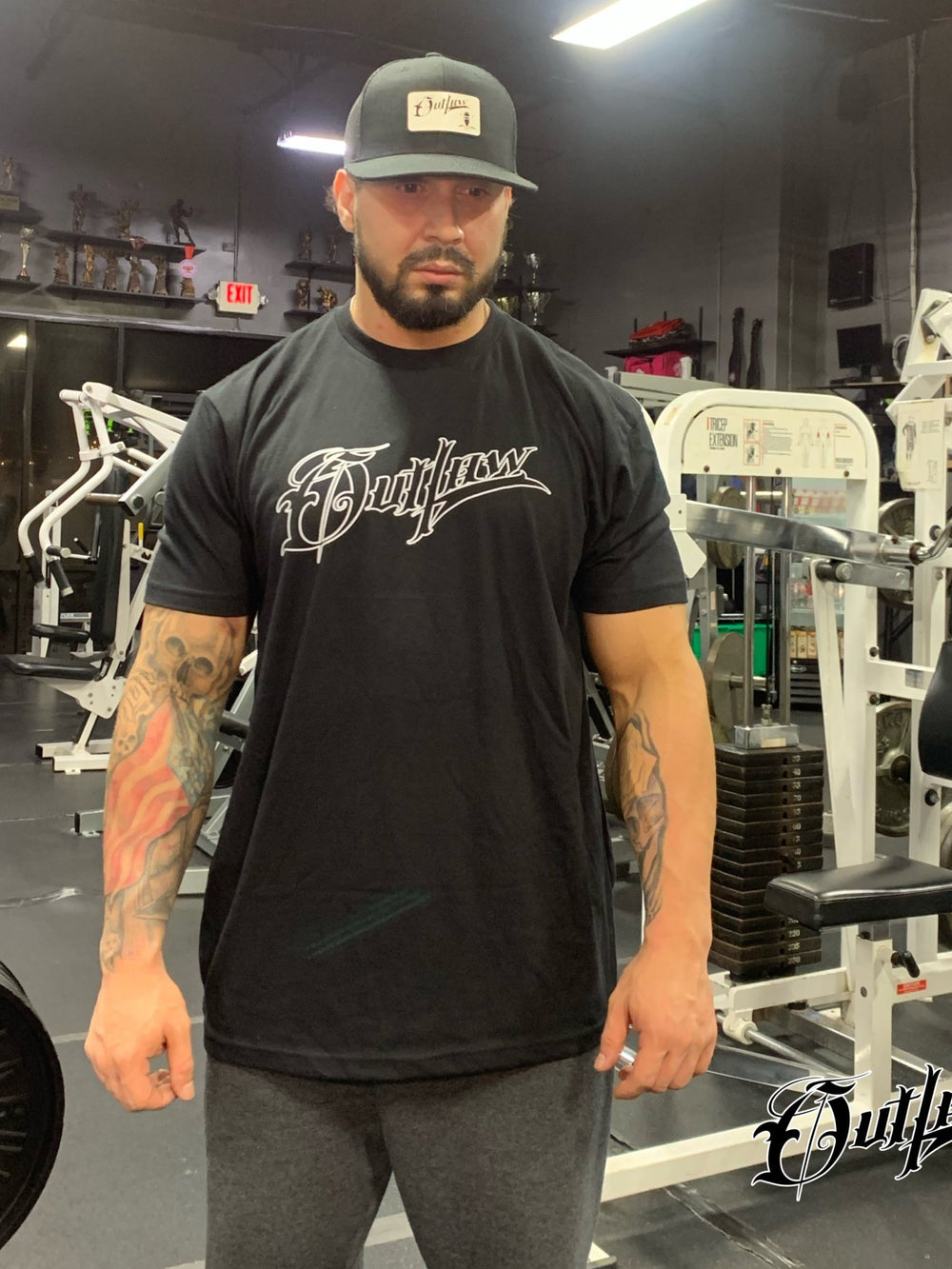 Outlaw Fitted Tee - Outlaw Supplements